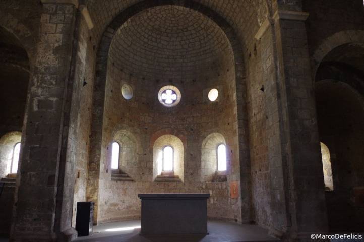 Santa Maria in Falleri, abside