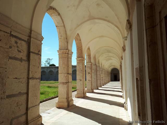 Certosa di San Giacomo, chiostro grande