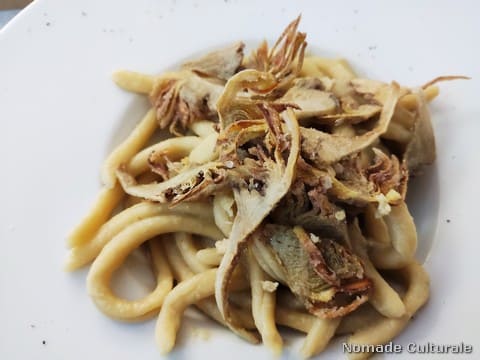 Ceciliani Canepinesi con carciofi e zenzero